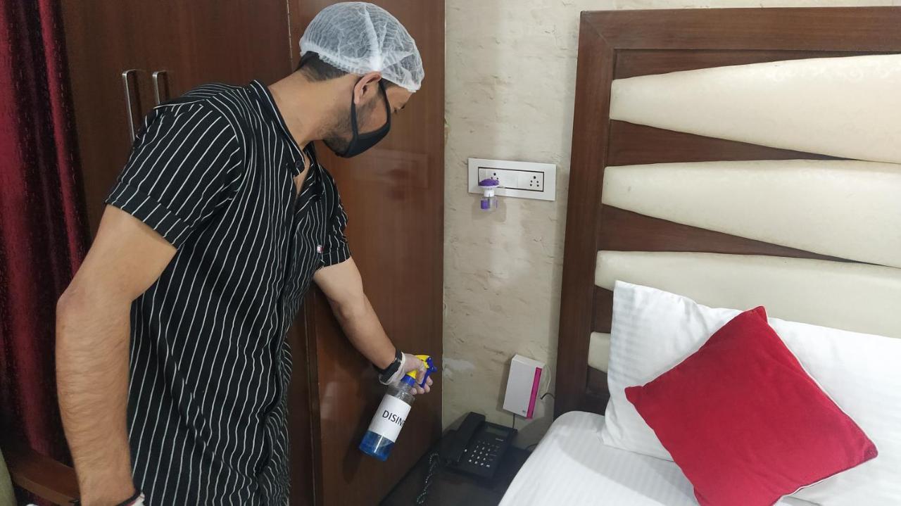 Hotel Eurasia Mohali International Airport Zirakpur Dış mekan fotoğraf