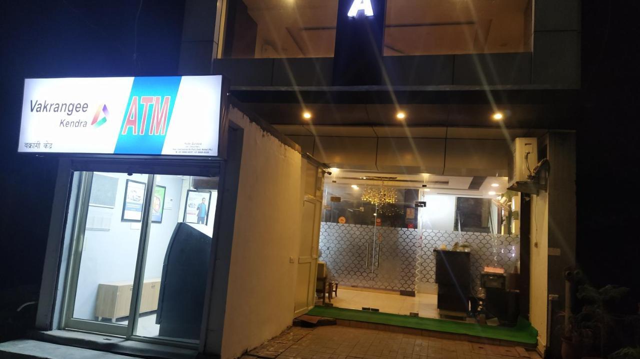 Hotel Eurasia Mohali International Airport Zirakpur Dış mekan fotoğraf